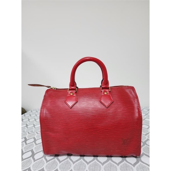 Authentic LOUIS VUITTON Red Epi Leather Speedy 25 Bag - Picture 4 of 15